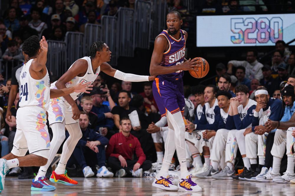 表示效力于 表示效力于